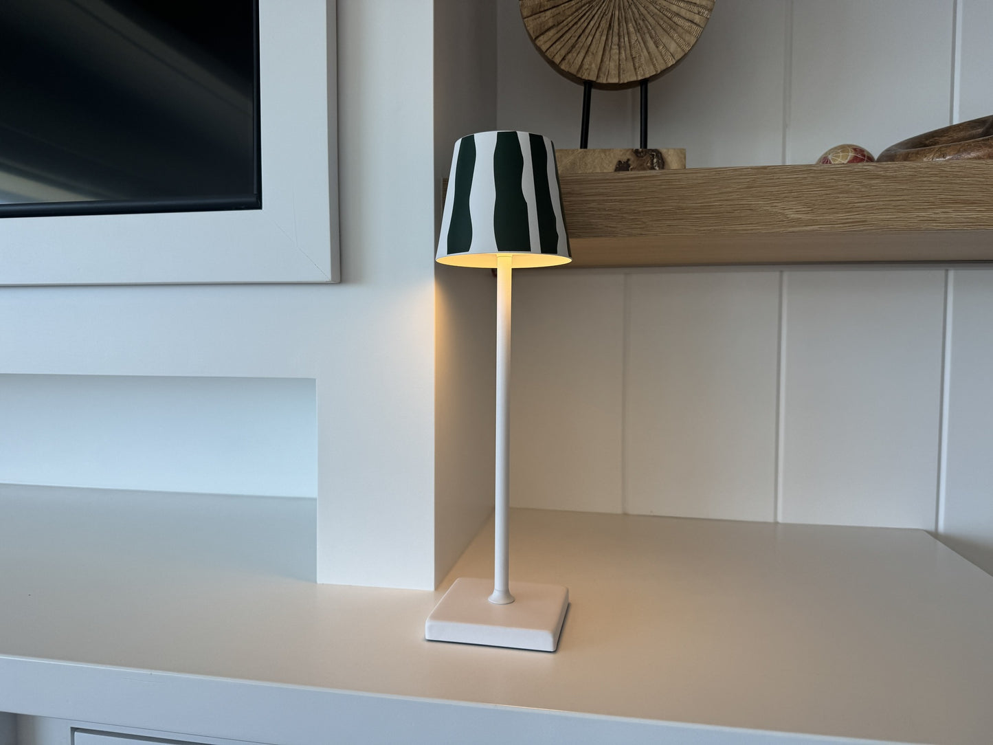 Modern LED Table Lamp with Patterned Shade – Slim White Base