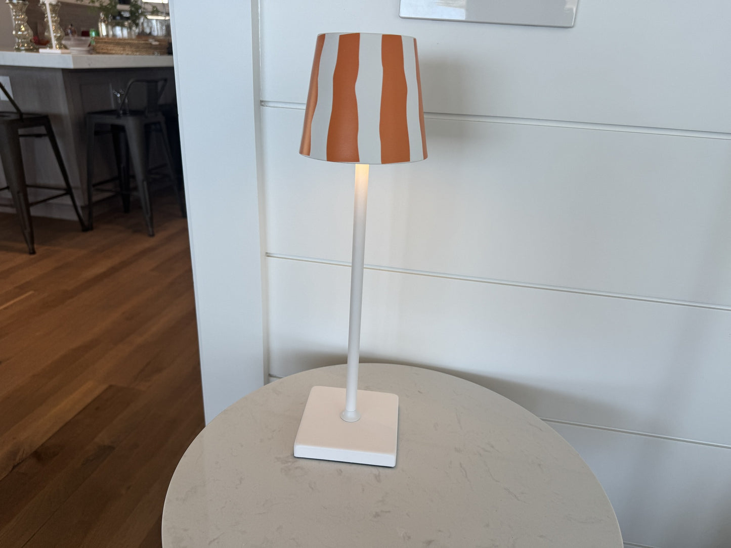 Modern LED Table Lamp with Patterned Shade – Slim White Base