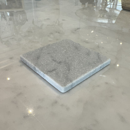 White Studio Marble Stand – Coaster-Style Lamp & Candle Base